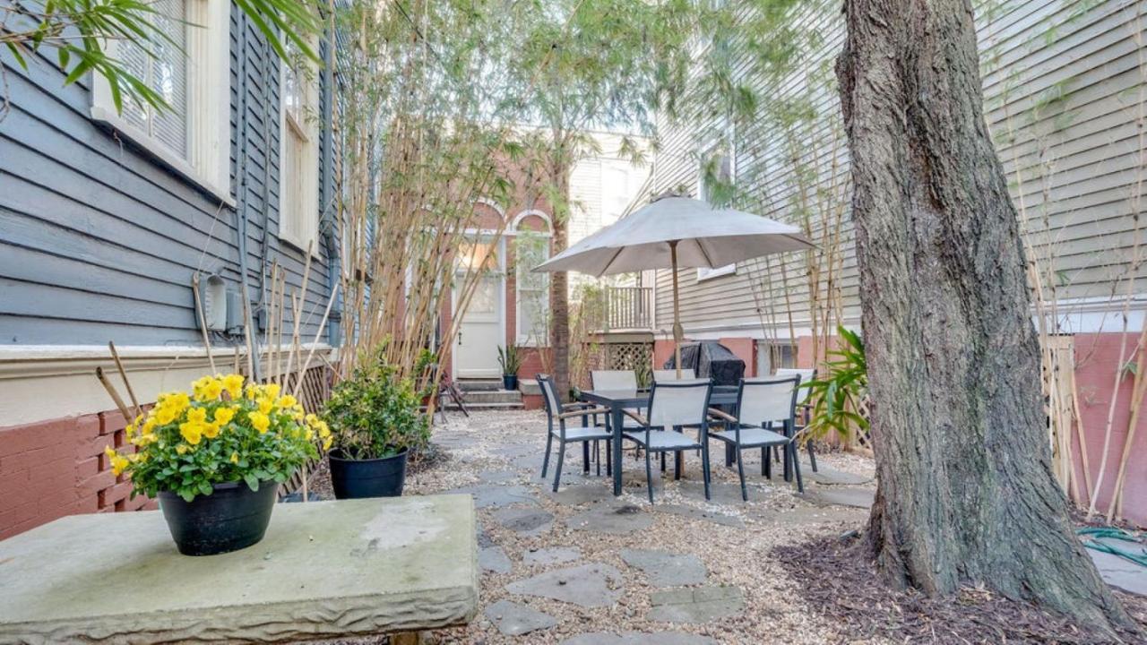 Elegant 2 Bed Directly On Forsyth Park Apartment Savannah Bagian luar foto